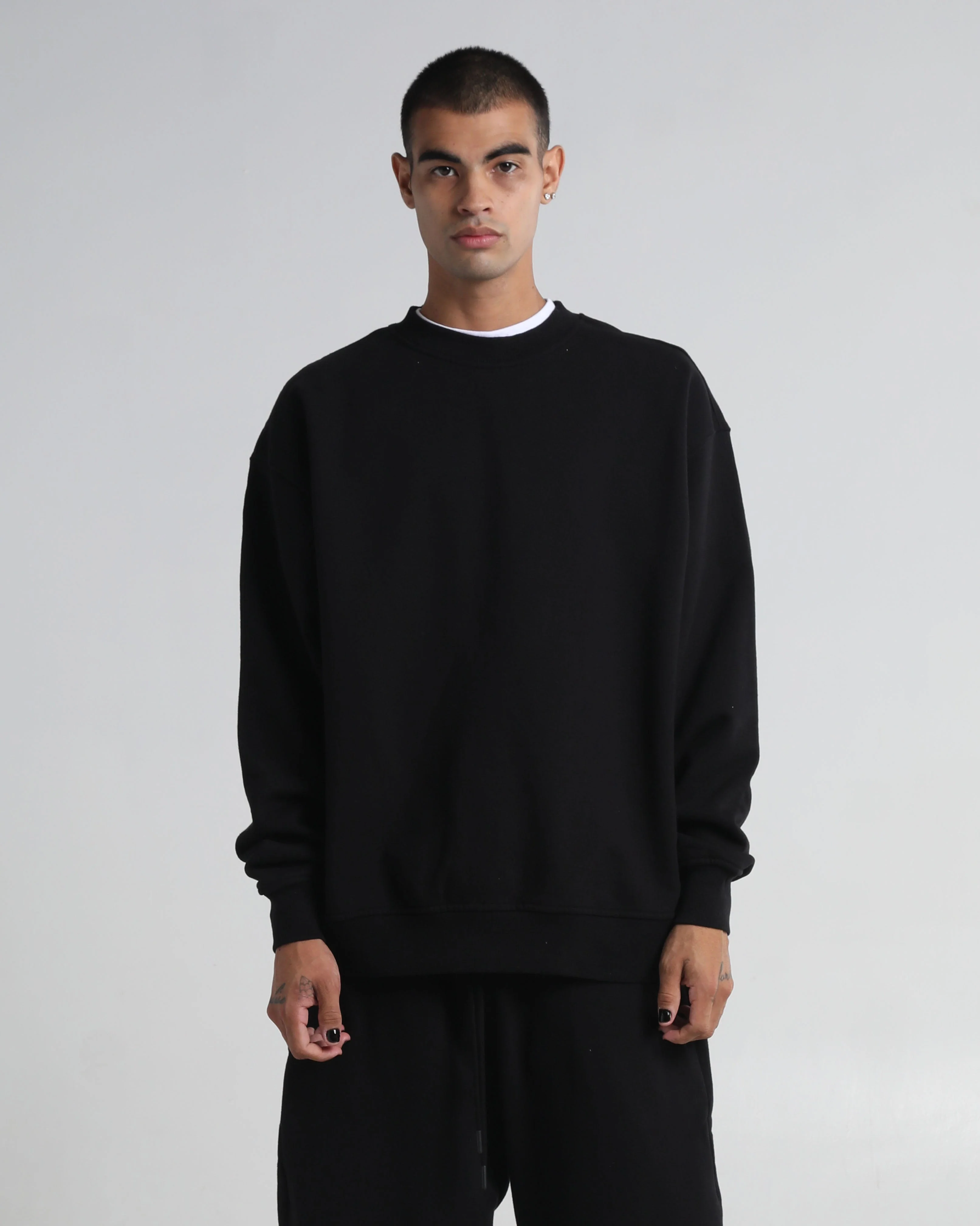 13.5oz Max Heavy Fleece Garment Dye Crewneck - Image 10
