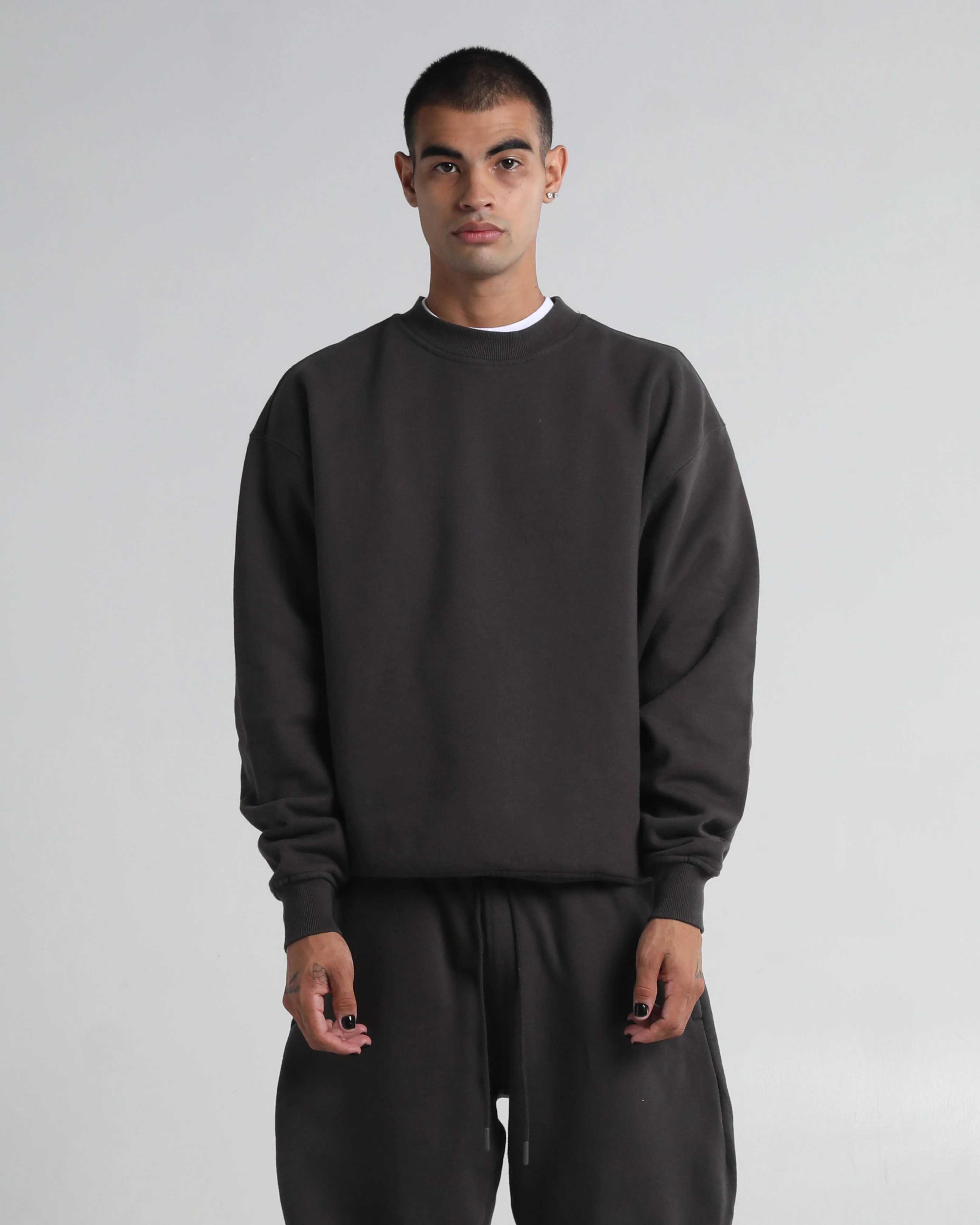 13.5oz Max Heavy Fleece Garment Dye Crewneck - Image 6