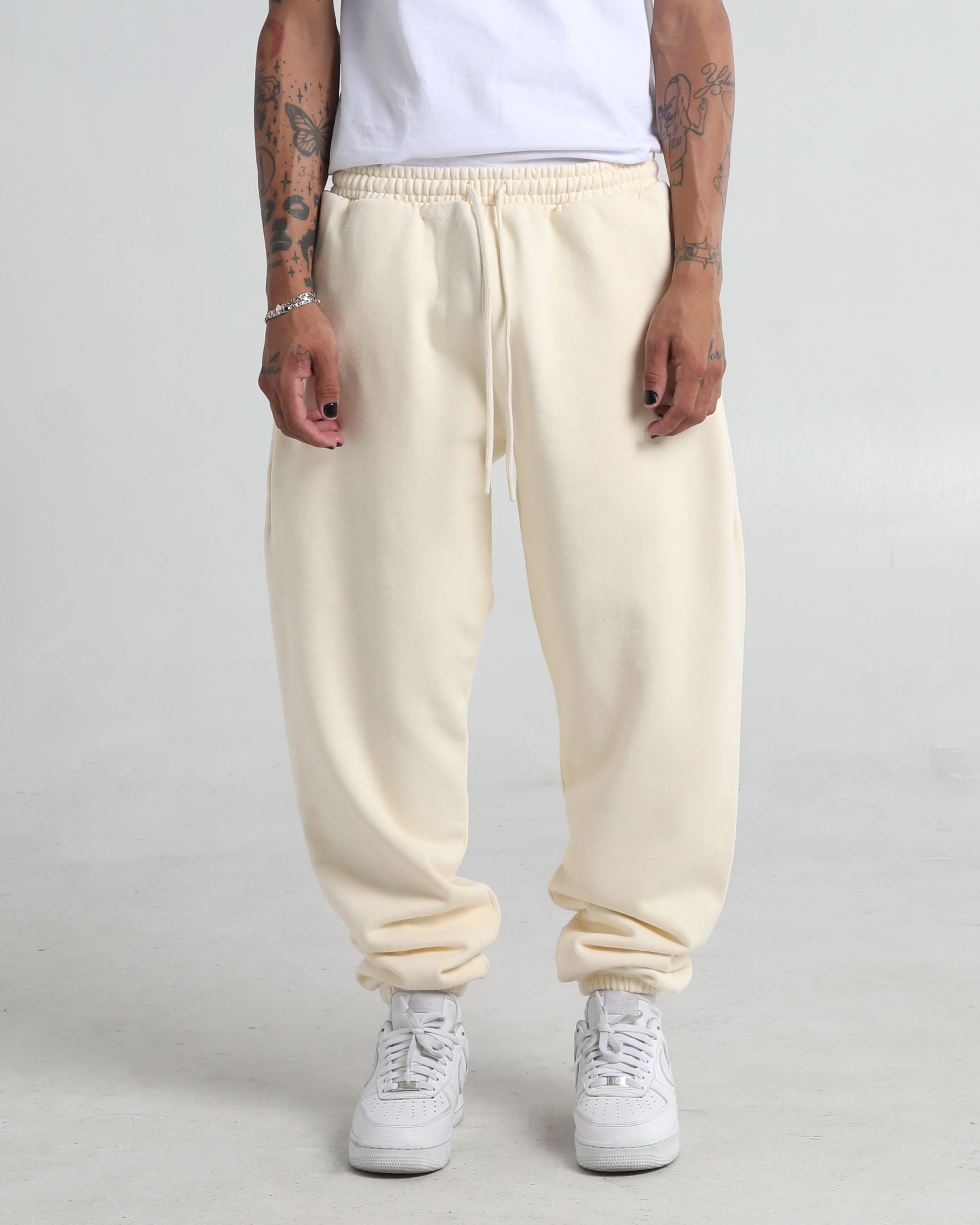 13.5oz Max Heavy Fleece Garment Dye Sweatpants - Image 10
