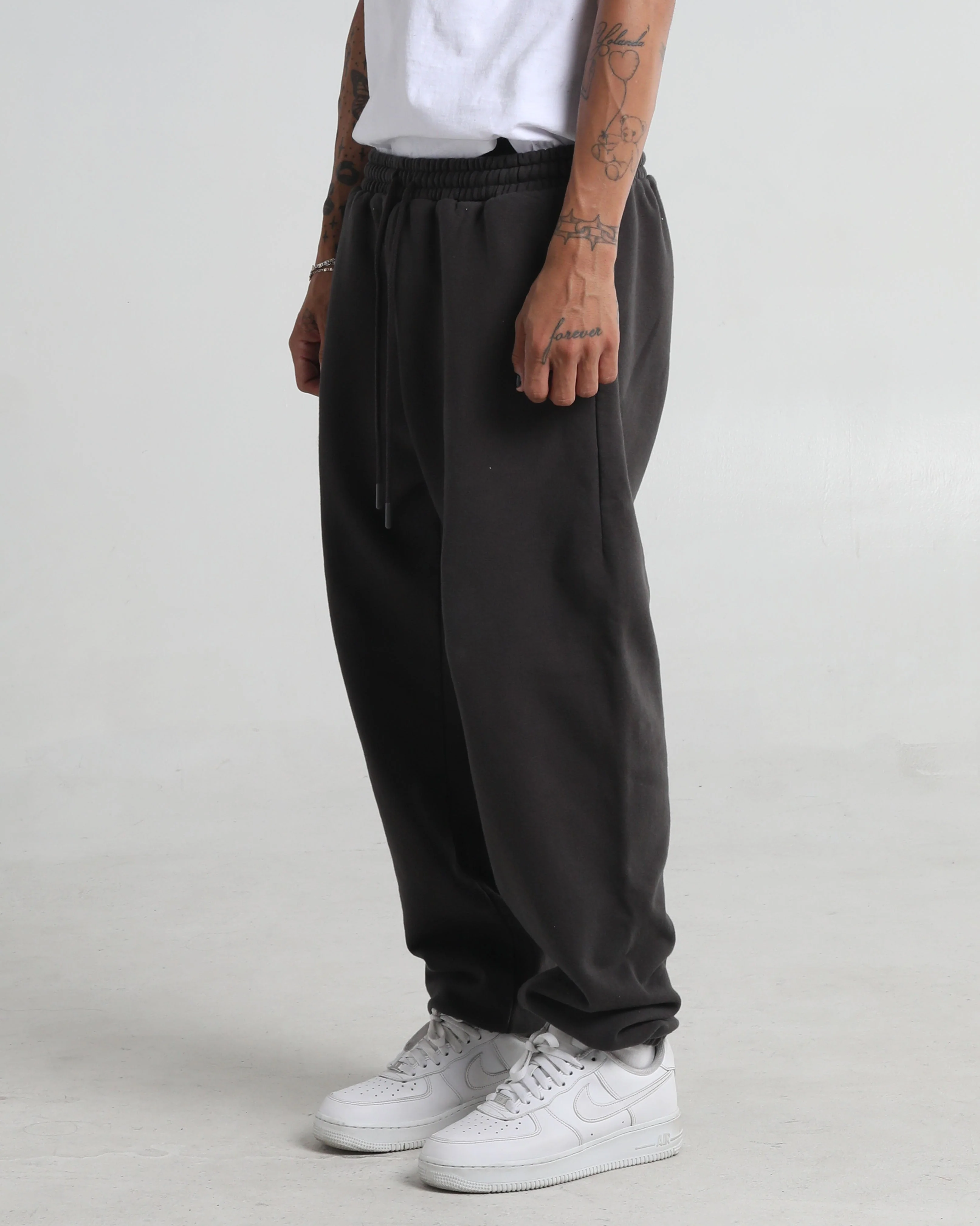 13.5oz Max Heavy Fleece Garment Dye Sweatpants - Image 9