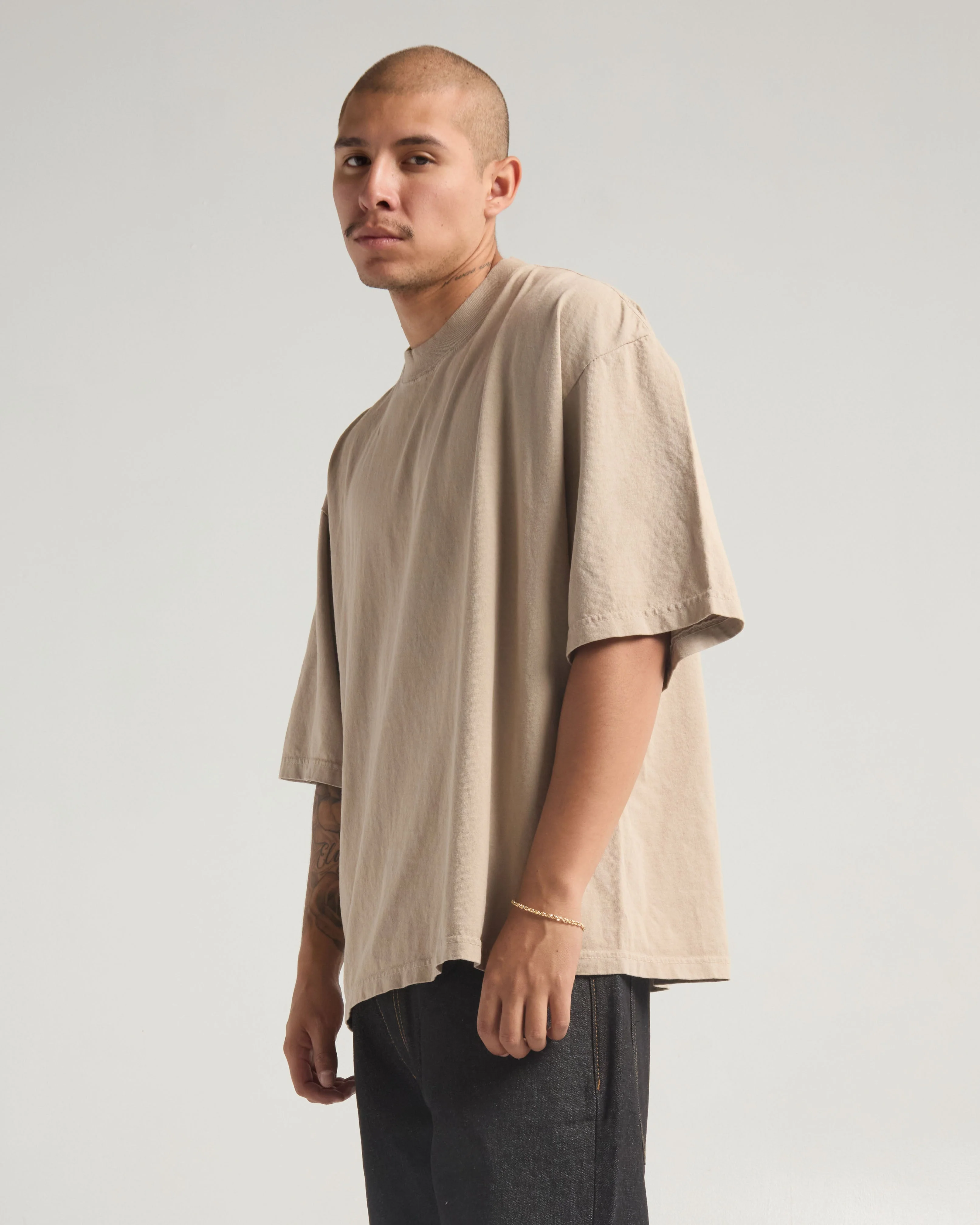 7.5oz Max Heavyweight Garment Dye Drop Shoulder - Image 12