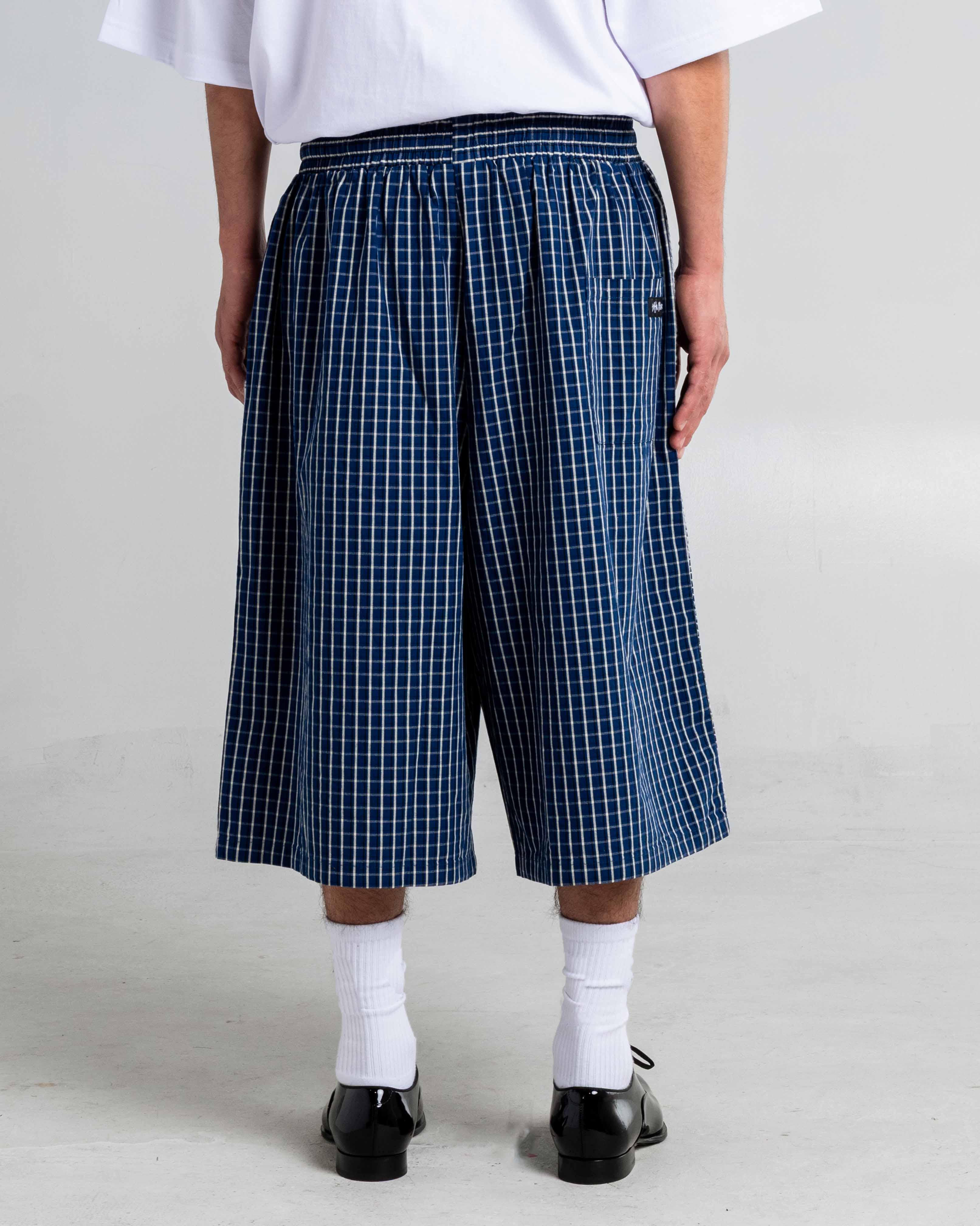 Baggy Plaid Shorts - Image 15