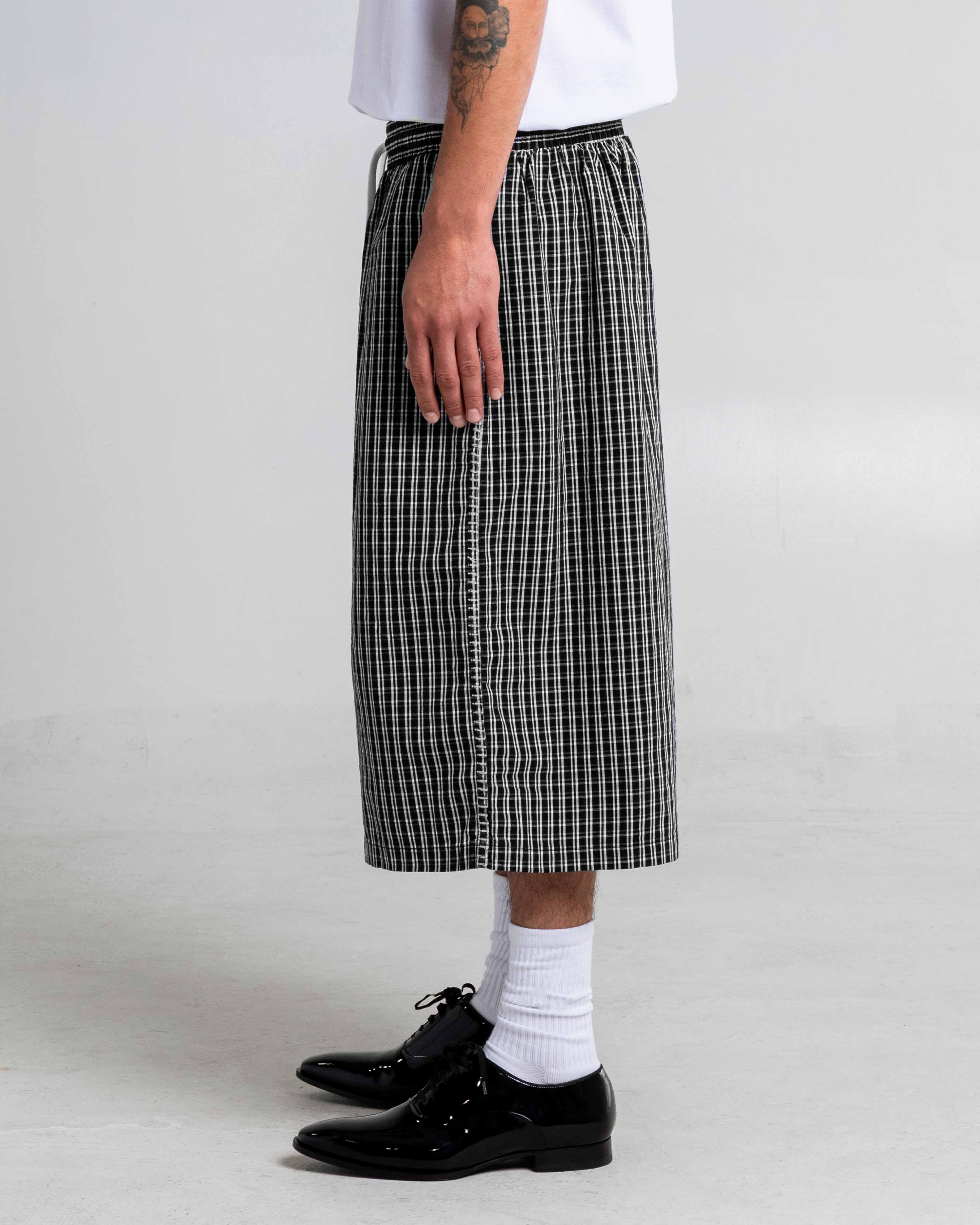 Baggy Plaid Shorts - Image 4