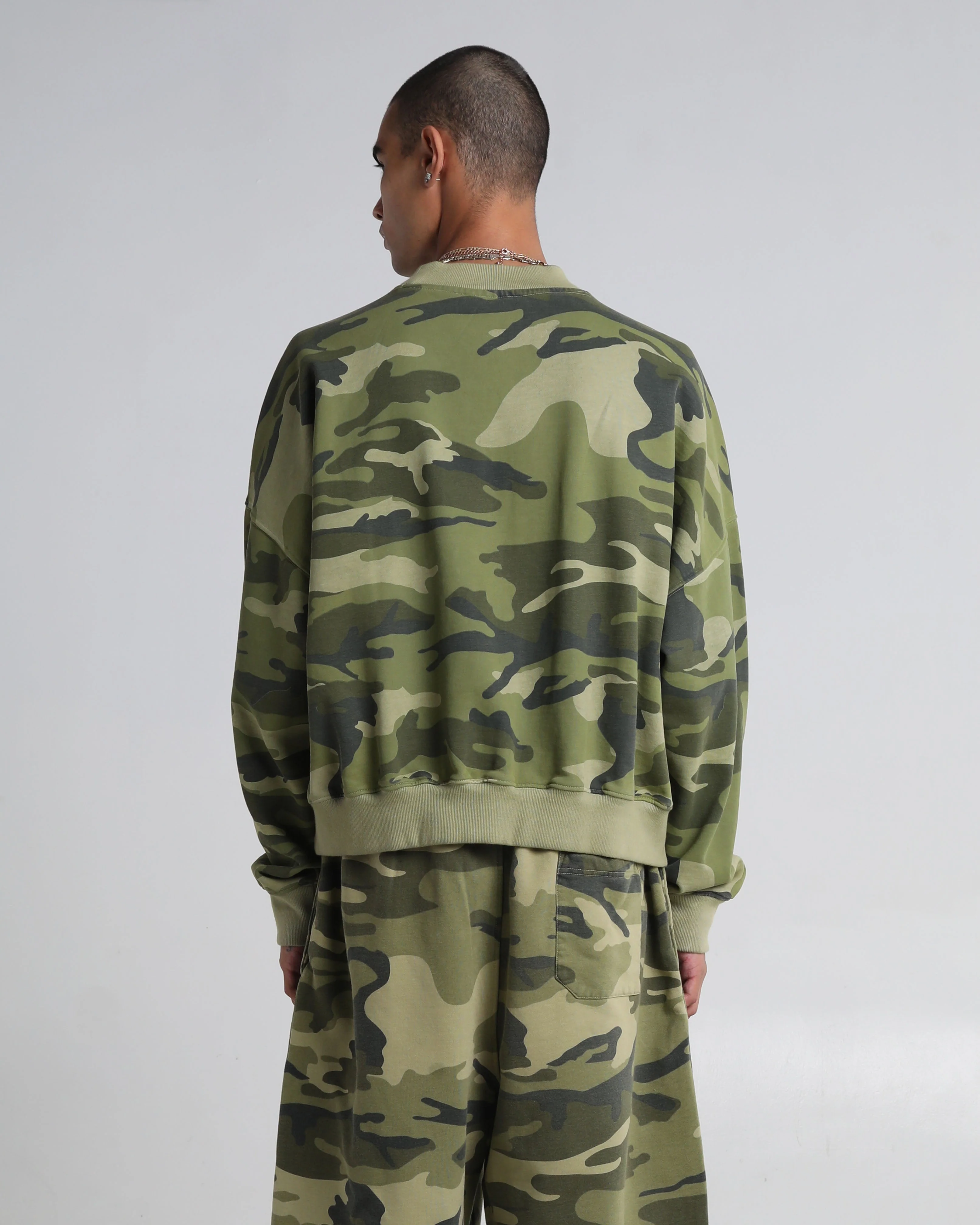 Cropped Crewneck - Image 15