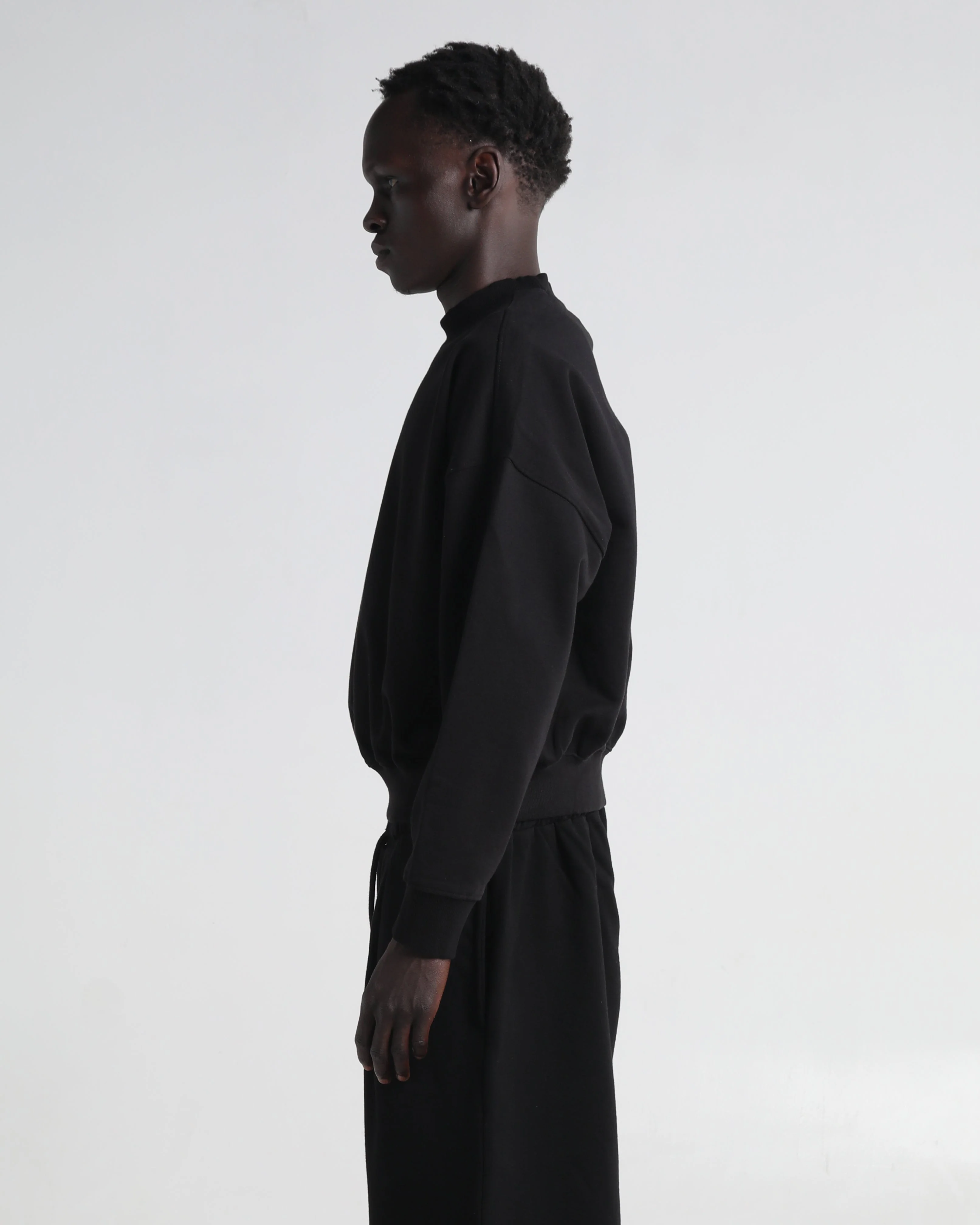 Cropped Crewneck - Image 4