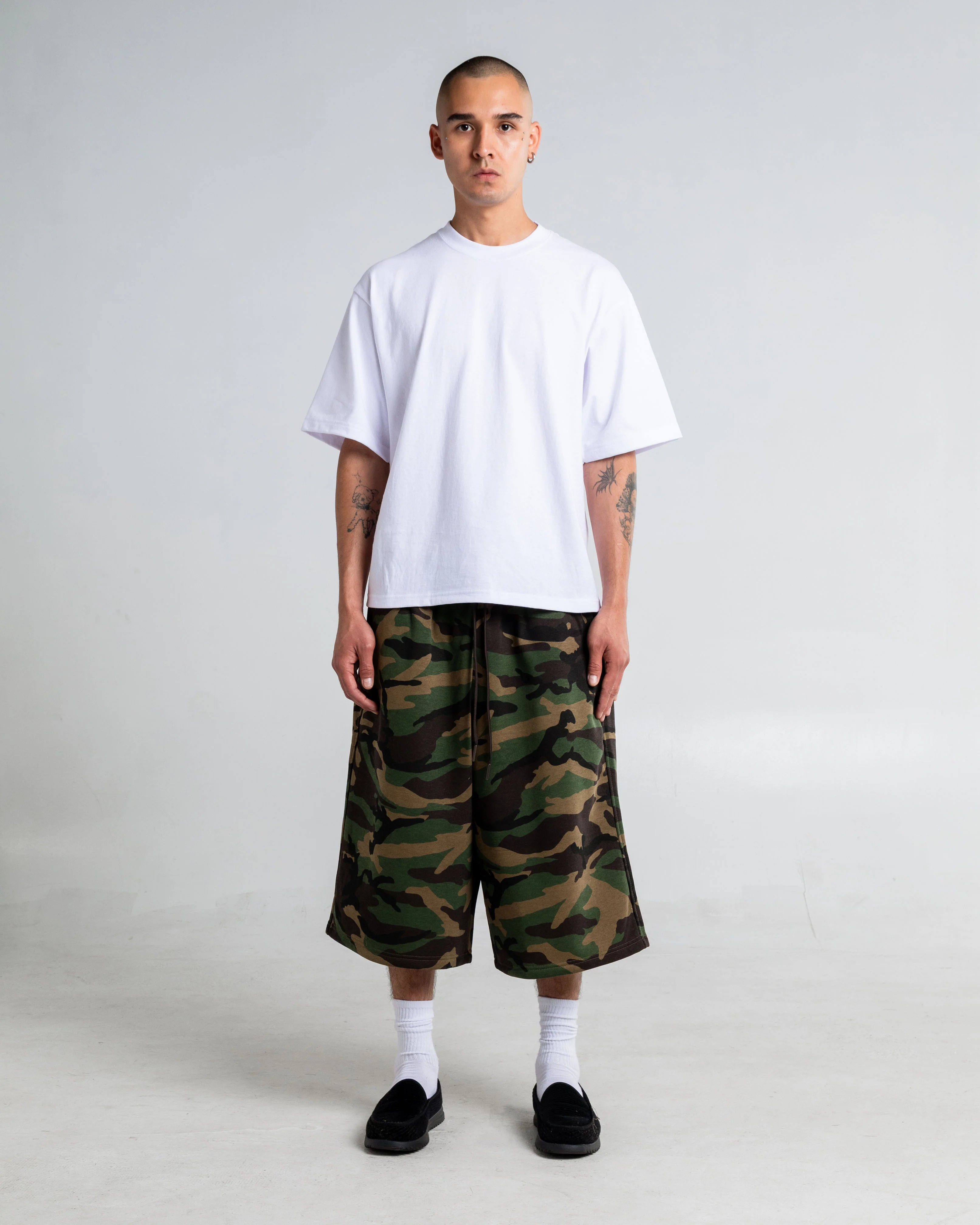 Baggy Fleece Shorts - Image 25