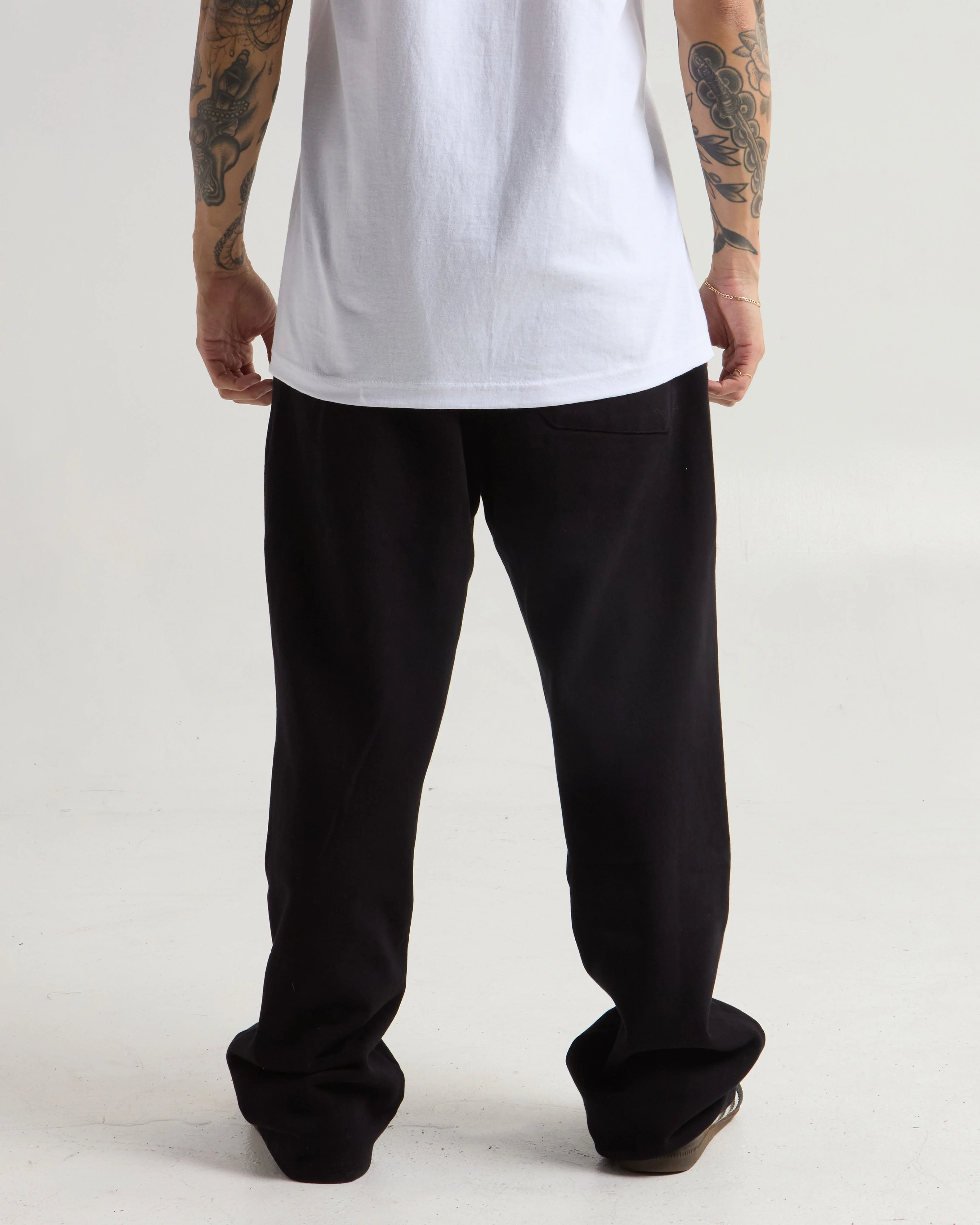 Los Angeles 13.5oz Heavyweight Garment Dye Baggy Sweatpants - Image 3